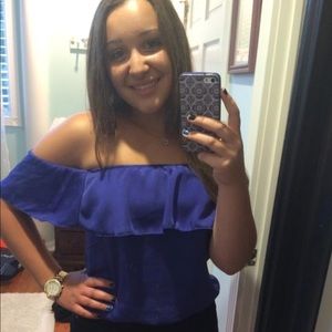 Tobi blue off the shoulder/ bordeau shirt